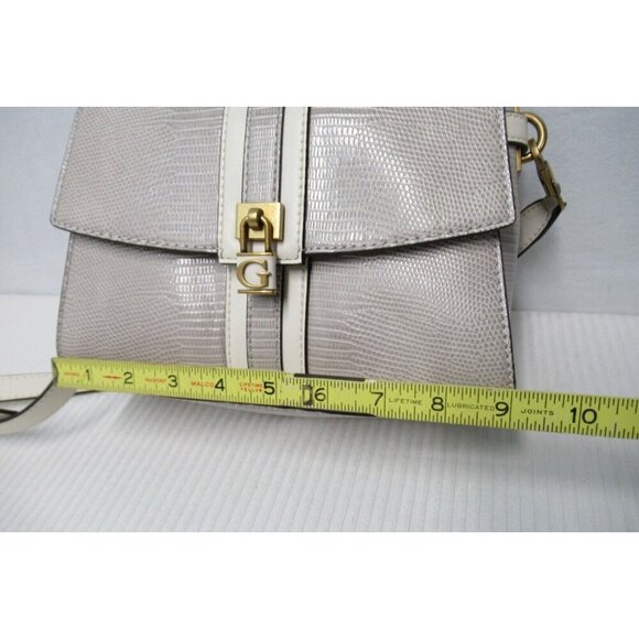 Guess Ginevra Handle Crossbody Bag Purse Taupe & Cream Gold Hardware Exotic NWOT - Picture 13 of 15